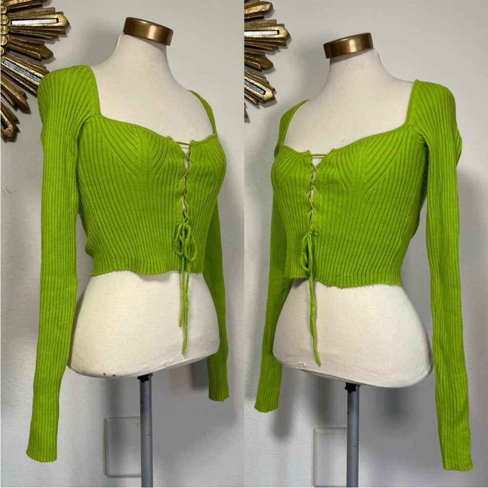Urban Outfitters Green Crop Long Sleeve - Picture 2 of 5
